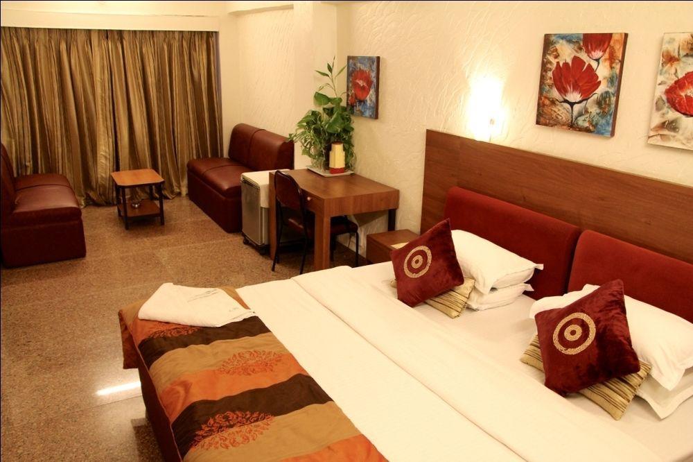 Hotel Samraj Mumbai Exterior photo